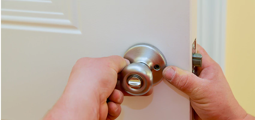 After-hours Locksmith For Lock And Key Installation in La Presa, CA