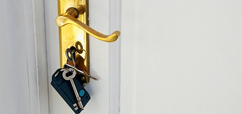 Broken Door Key Extraction in La Presa, CA